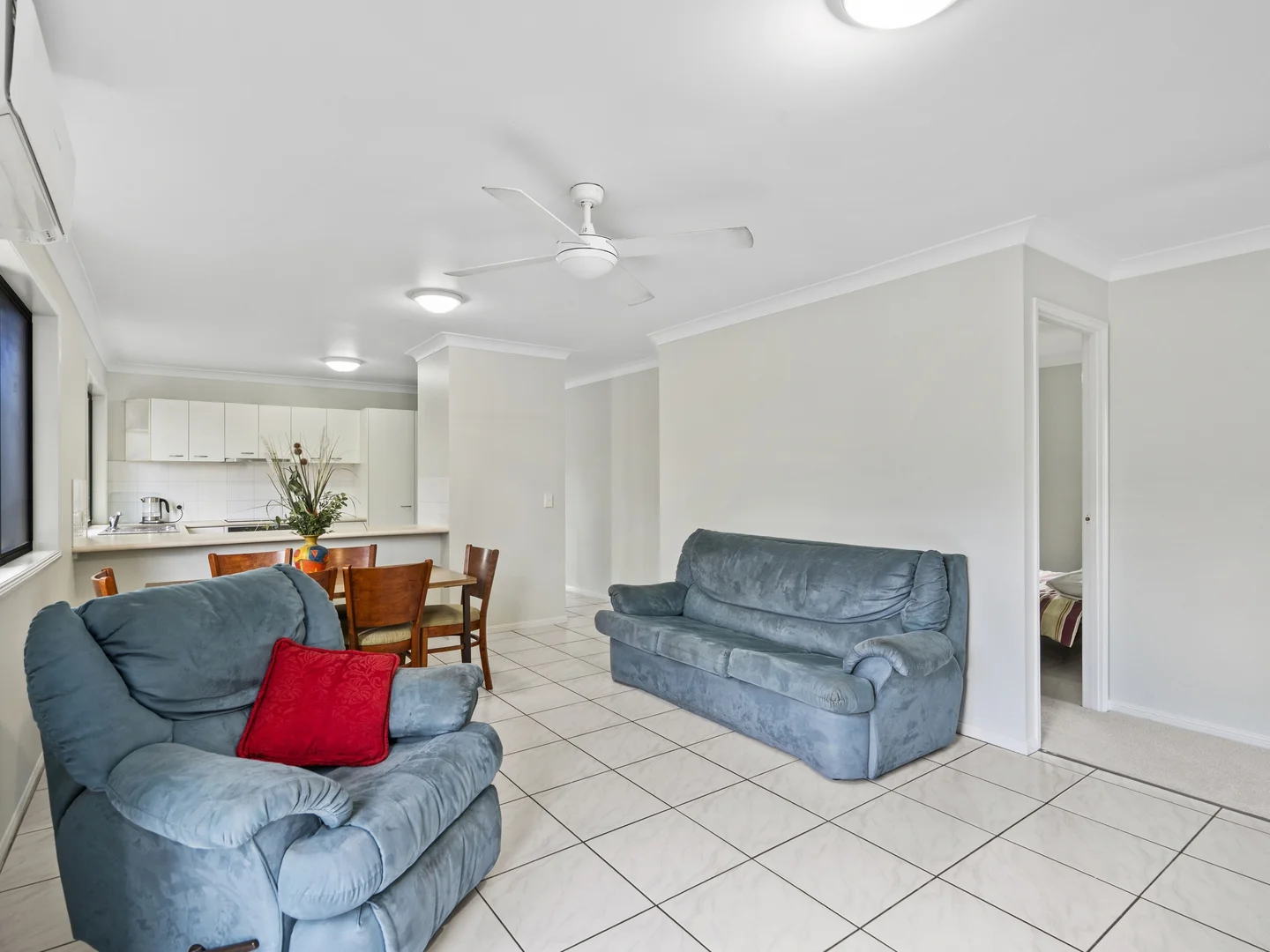 Additional image 2 of 2/100 Greenacre Drive, Parkwood QLD 4214