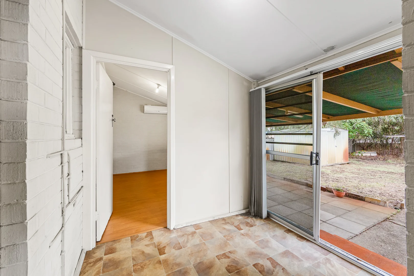 Additional image 27 of 203 Gabriel Street, Cloverdale WA 6105