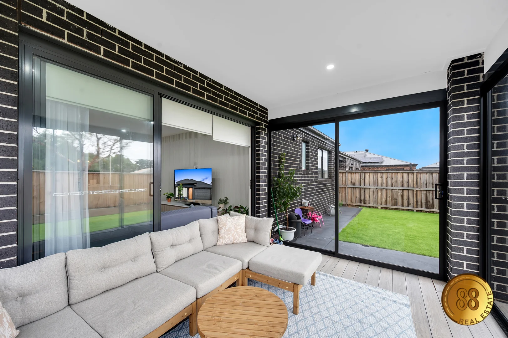 Additional image 30 of 11 Stonecutter Loop, Fraser Rise VIC 3336