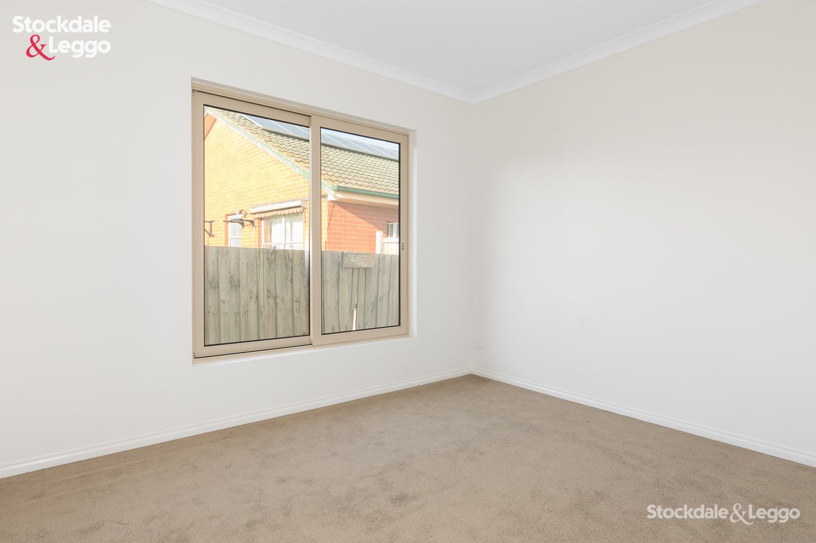 4/92-94 Bladin Street, Laverton VIC 3028, Image 2