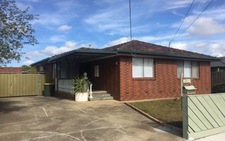 3 bedrooms House in 29 Newbury Street DEER PARK VIC, 3023