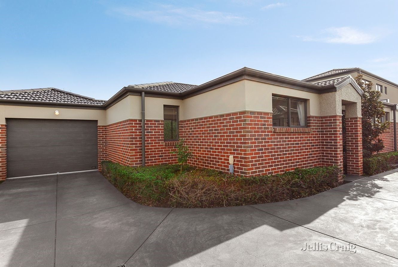 2/4 Avon Street, Moorabbin VIC 3189 Townhouse For Rent 650 Domain