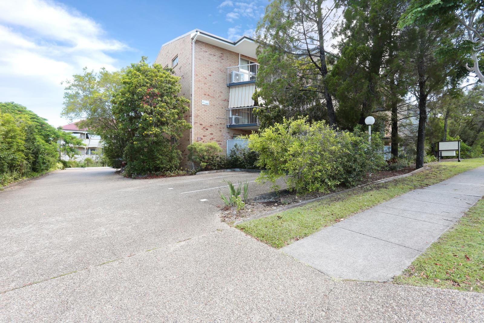 2 bedrooms Apartment / Unit / Flat in 4/34 Dalmore Street ASHGROVE QLD, 4060
