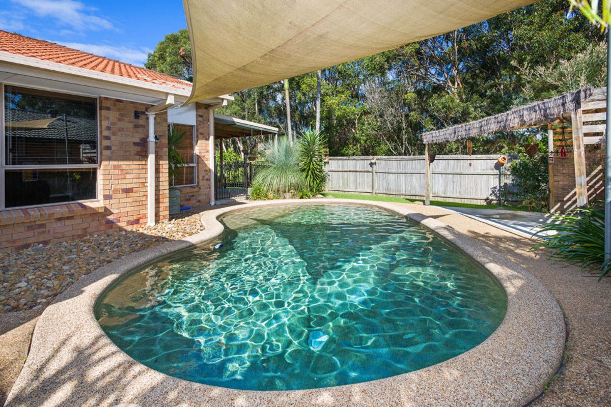 5 Bunker Court, Arundel QLD 4214, Image 1