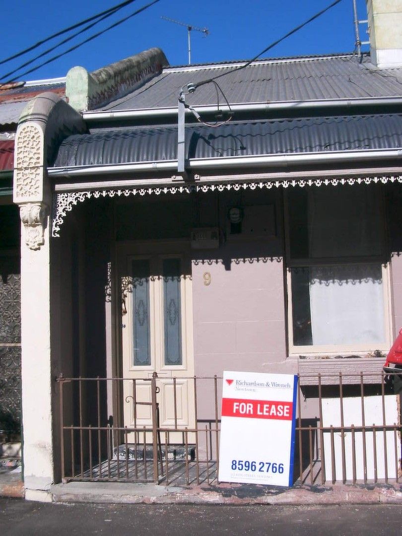 2 bedrooms House in 9 Lambert ERSKINEVILLE NSW, 2043