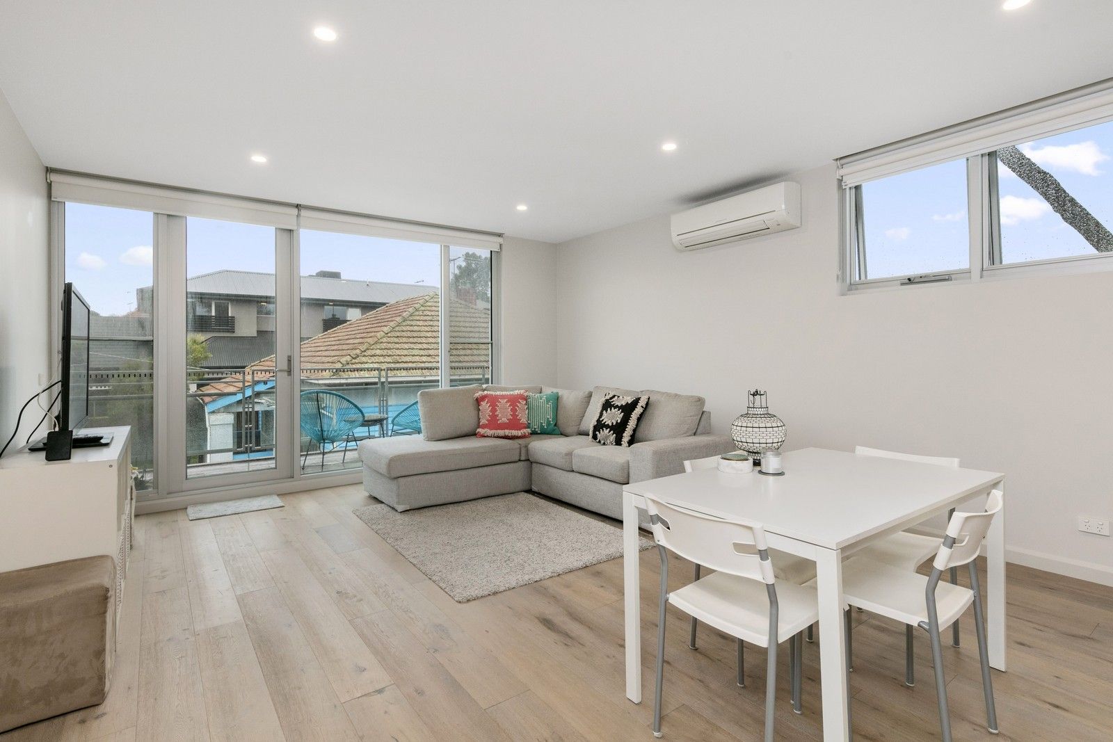 105/2A Campbell Grove, Hawthorn East VIC 3123, Image 2