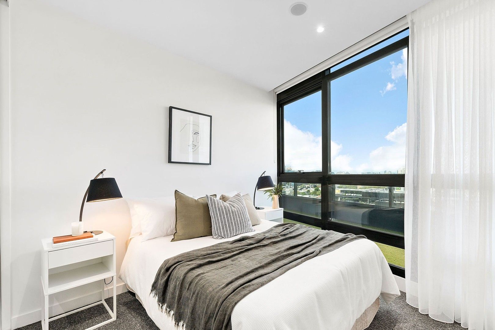 3 bedrooms Apartment / Unit / Flat in Hancock Street SOUTHBANK VIC, 3006