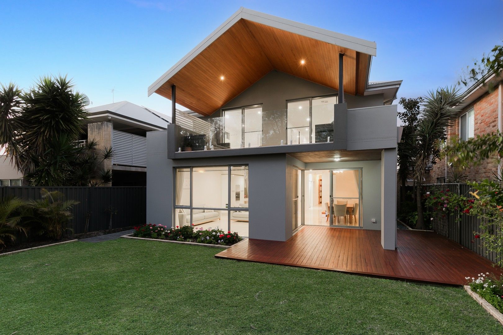 5 bedrooms House in 7 Anca Way HARRISDALE WA, 6112