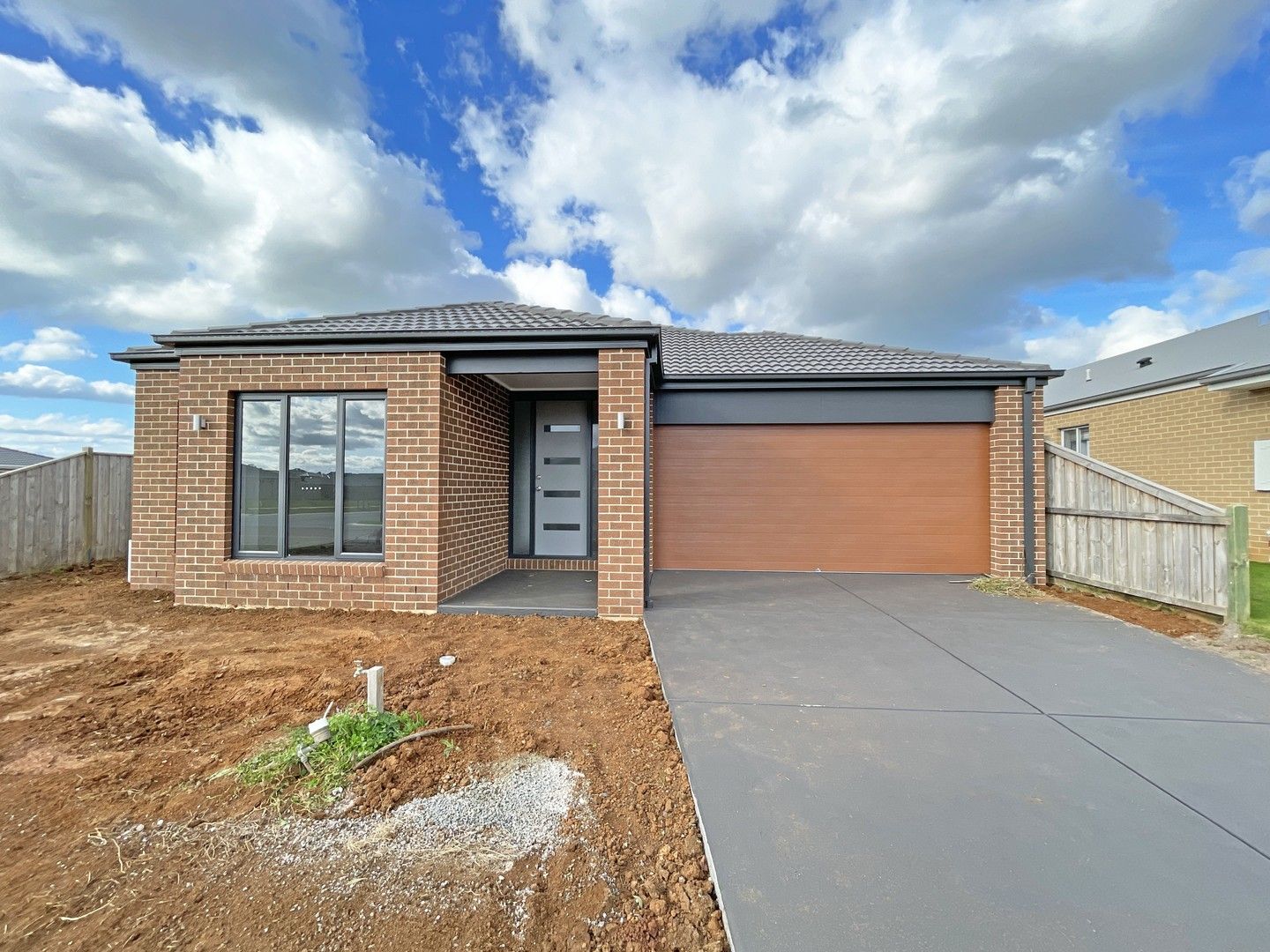 4 bedrooms House in 76 Crole Drive WARRAGUL VIC, 3820