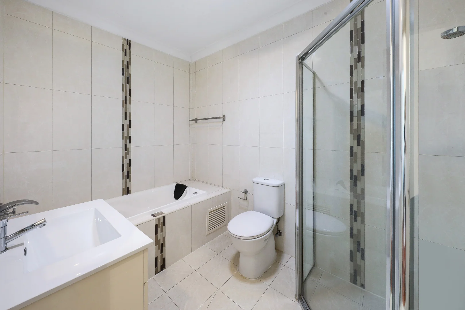 Additional image 8 of 3 Baumans Road, Riverwood NSW 2210