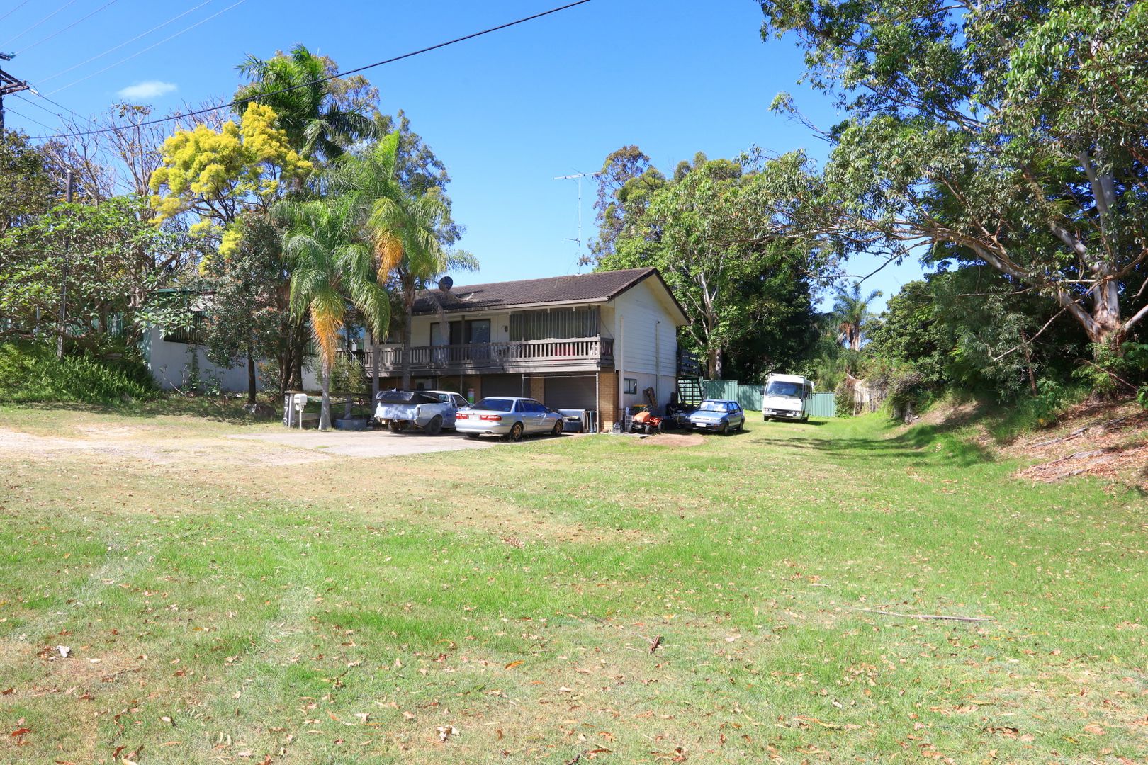 573 Ashmore Road, Ashmore QLD 4214 Domain