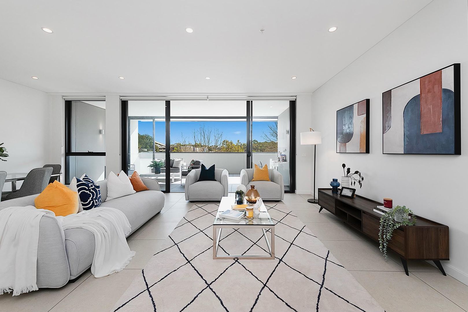 3 bedrooms Apartment / Unit / Flat in 103/19 Oscar Street CHATSWOOD NSW, 2067