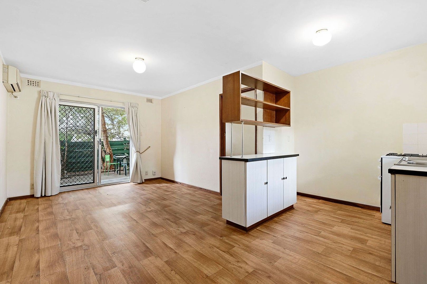 1 bedrooms Apartment / Unit / Flat in 10/11 Stirling Road CLAREMONT WA, 6010