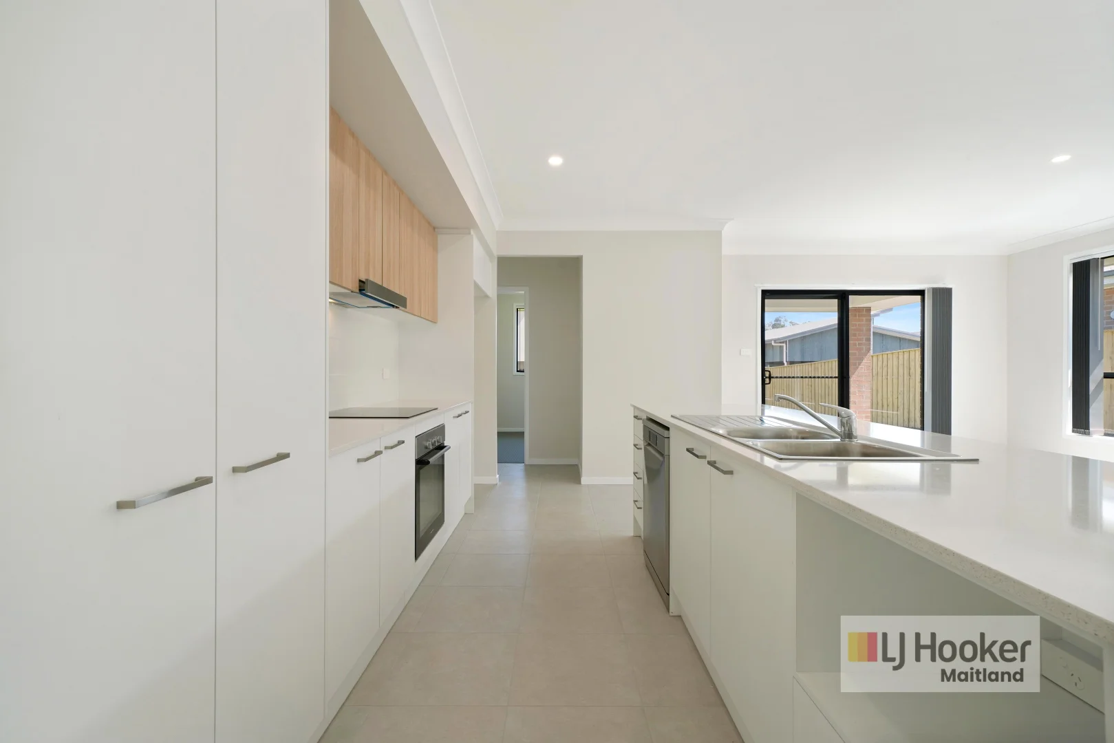 Additional image 2 of 14 Trevallyn Avenue, Lochinvar NSW 2321