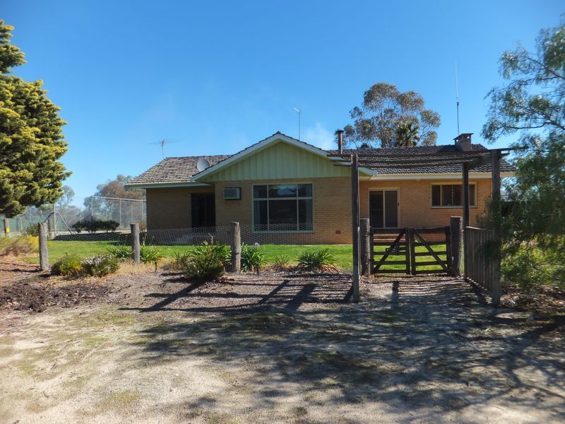 1584 Toolibin Sth Rd, Wagin WA 6315, Image 0