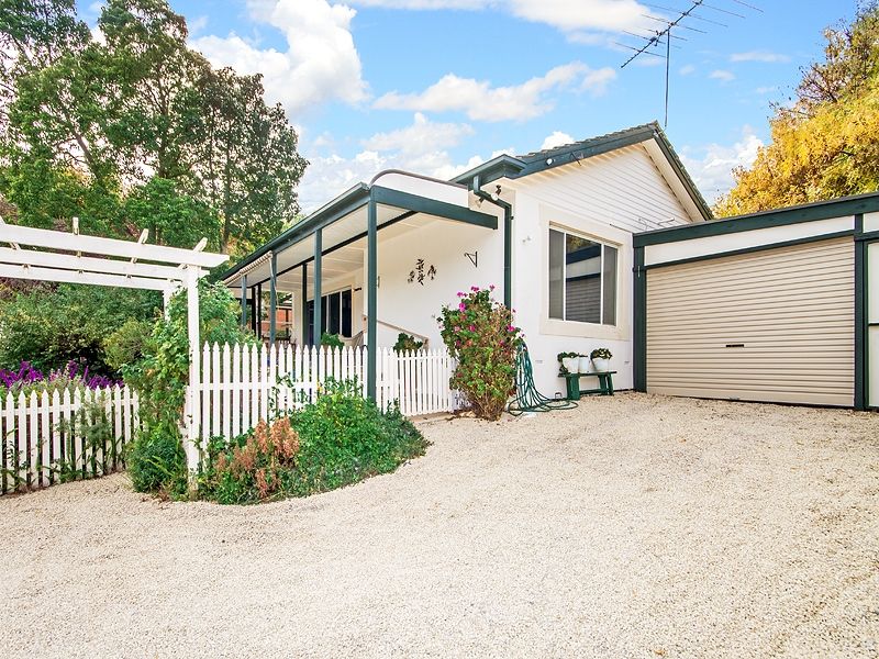 8 Crane Avenue, Coromandel Valley SA 5051, Image 0