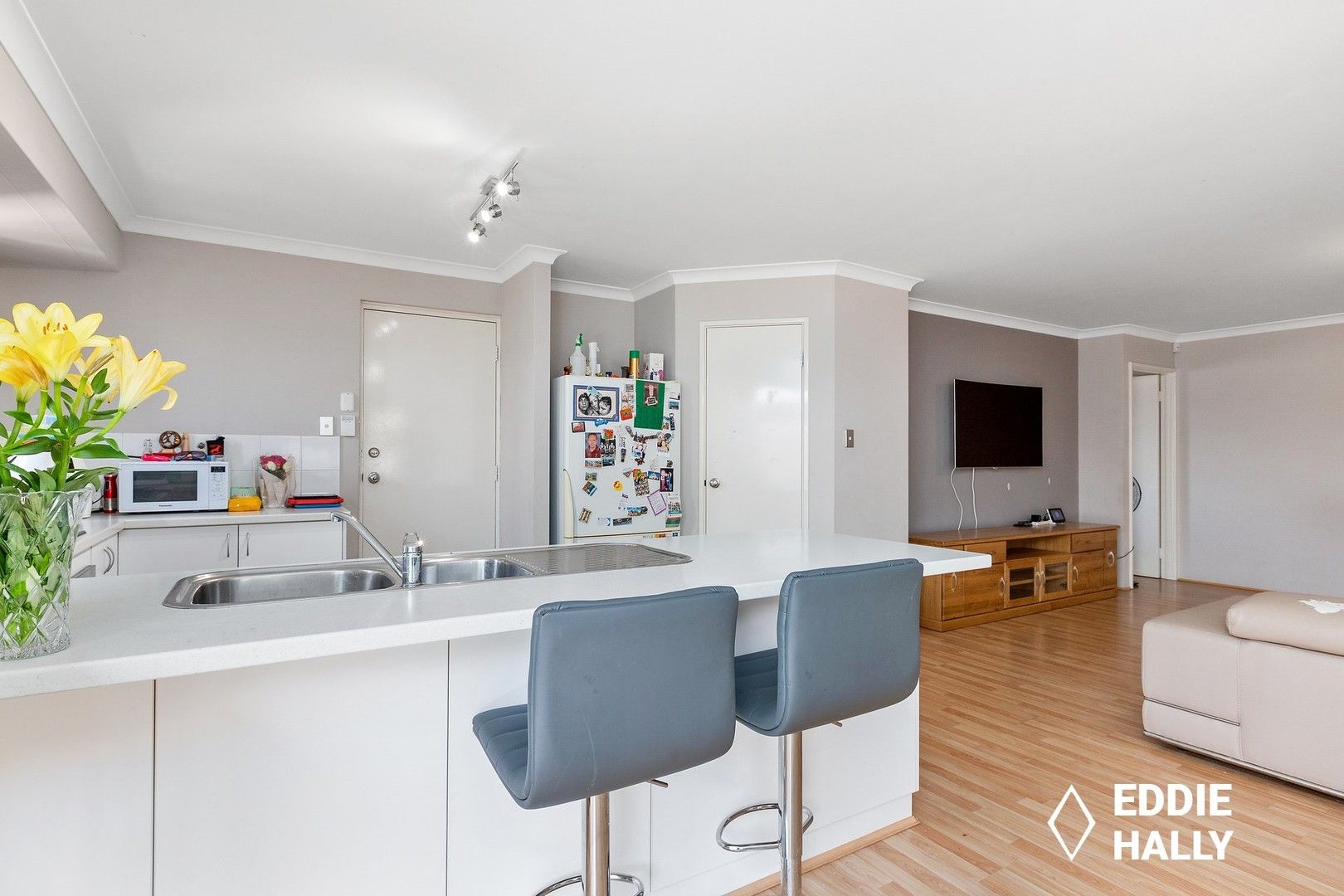 4 bedrooms House in 26 Minori Gardens YANGEBUP WA, 6164