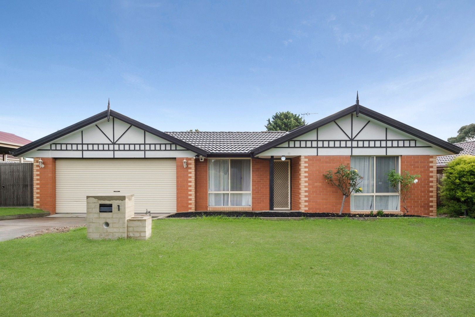 1 St Andrews Close, Carrum Downs VIC 3201, Image 0