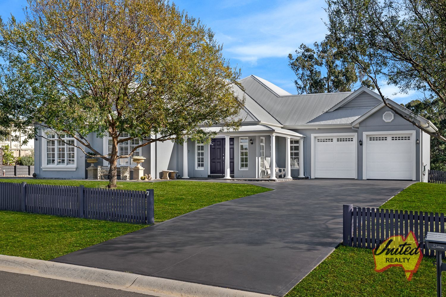 7 Domenics Place, Grasmere NSW 2570, Image 0