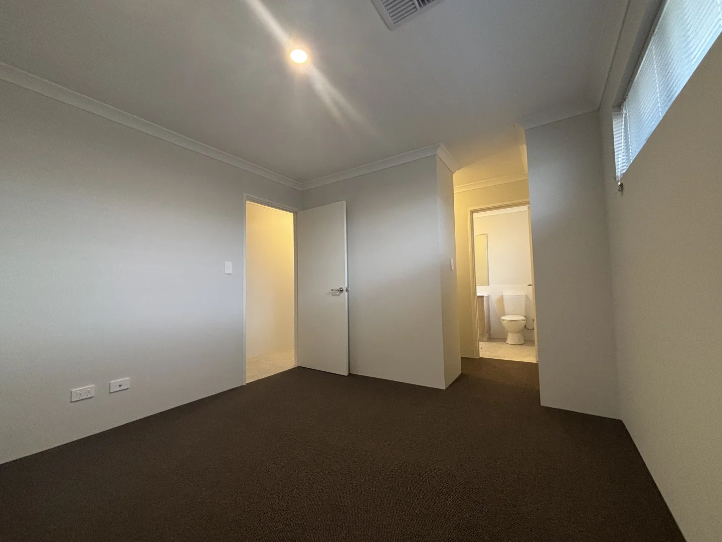 Additional image 11 of 259 Frankland Avenue, Hammond Park WA 6164