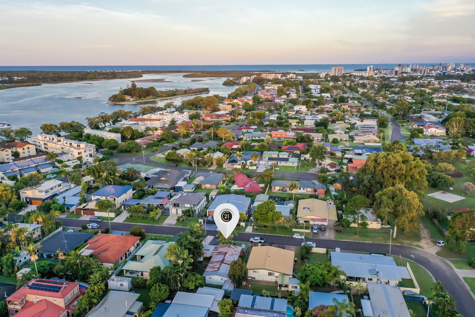 3 bedrooms House in 14 Alkira Street MAROOCHYDORE QLD, 4558