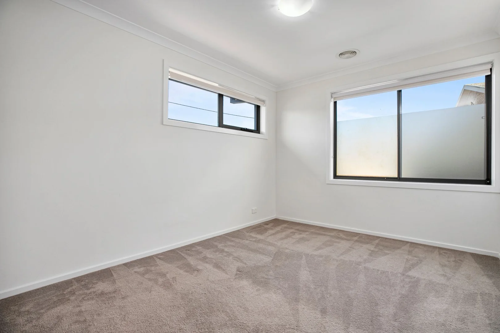 Additional image 6 of 1/19 Henderson Road, Queanbeyan NSW 2620