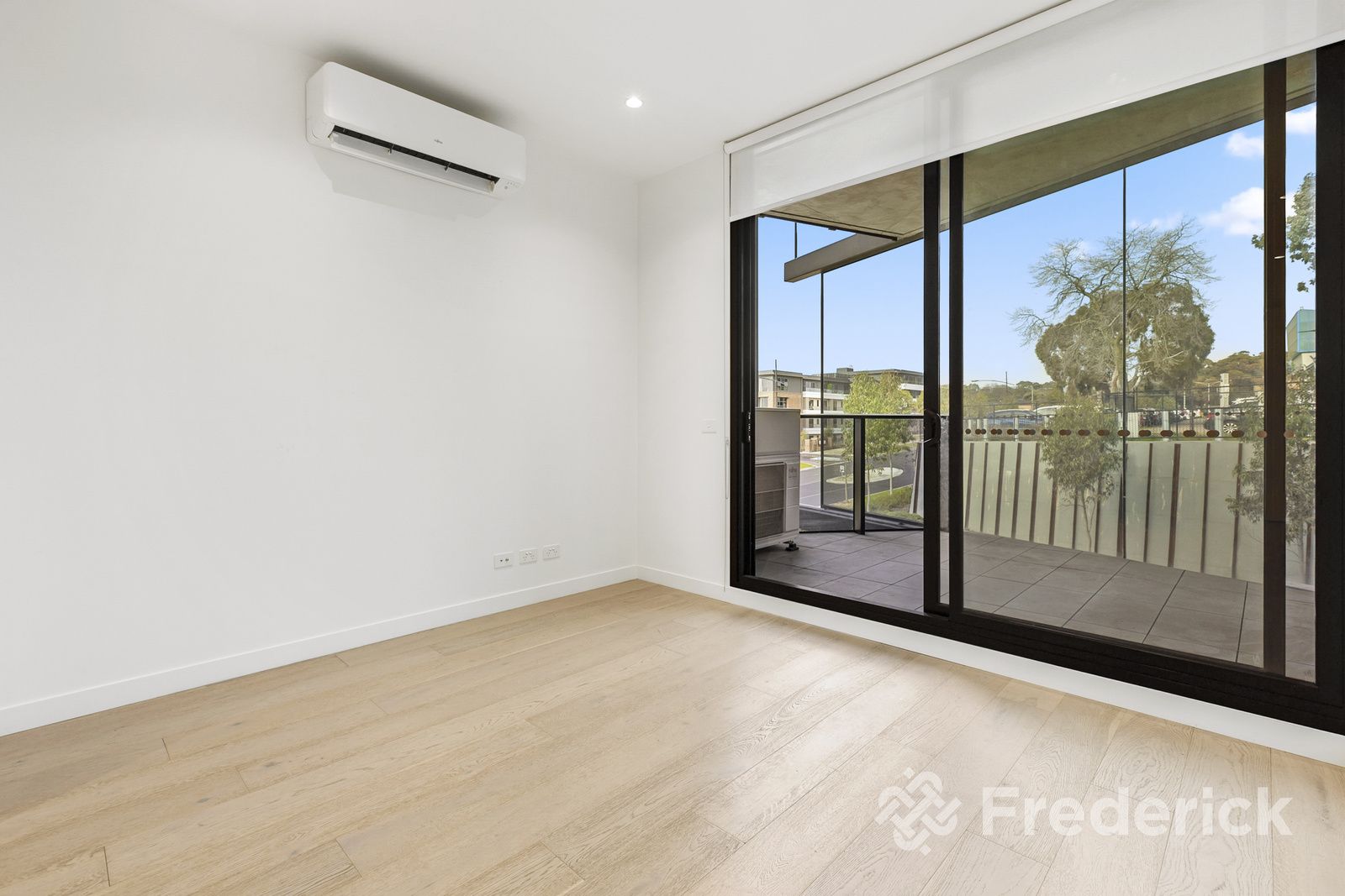 209/11 Foundation Boulevard, Burwood East VIC 3151, Image 1