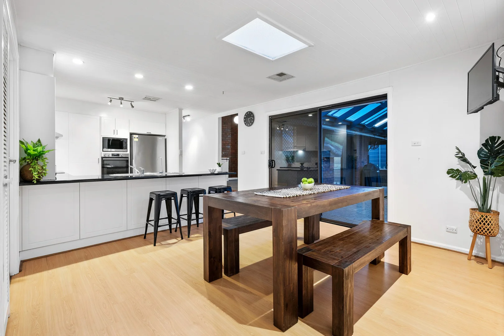 Additional image 9 of 2 Birkdale Cl, Fairview Park SA 5126