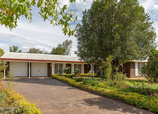 25 Palmer Crescent, Gunnedah NSW 2380