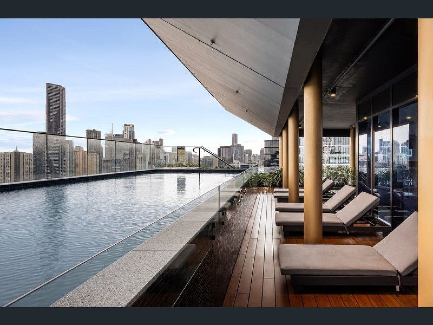 2 bedrooms Apartment / Unit / Flat in 2303/365 Saint Pauls Terrace FORTITUDE VALLEY QLD, 4006