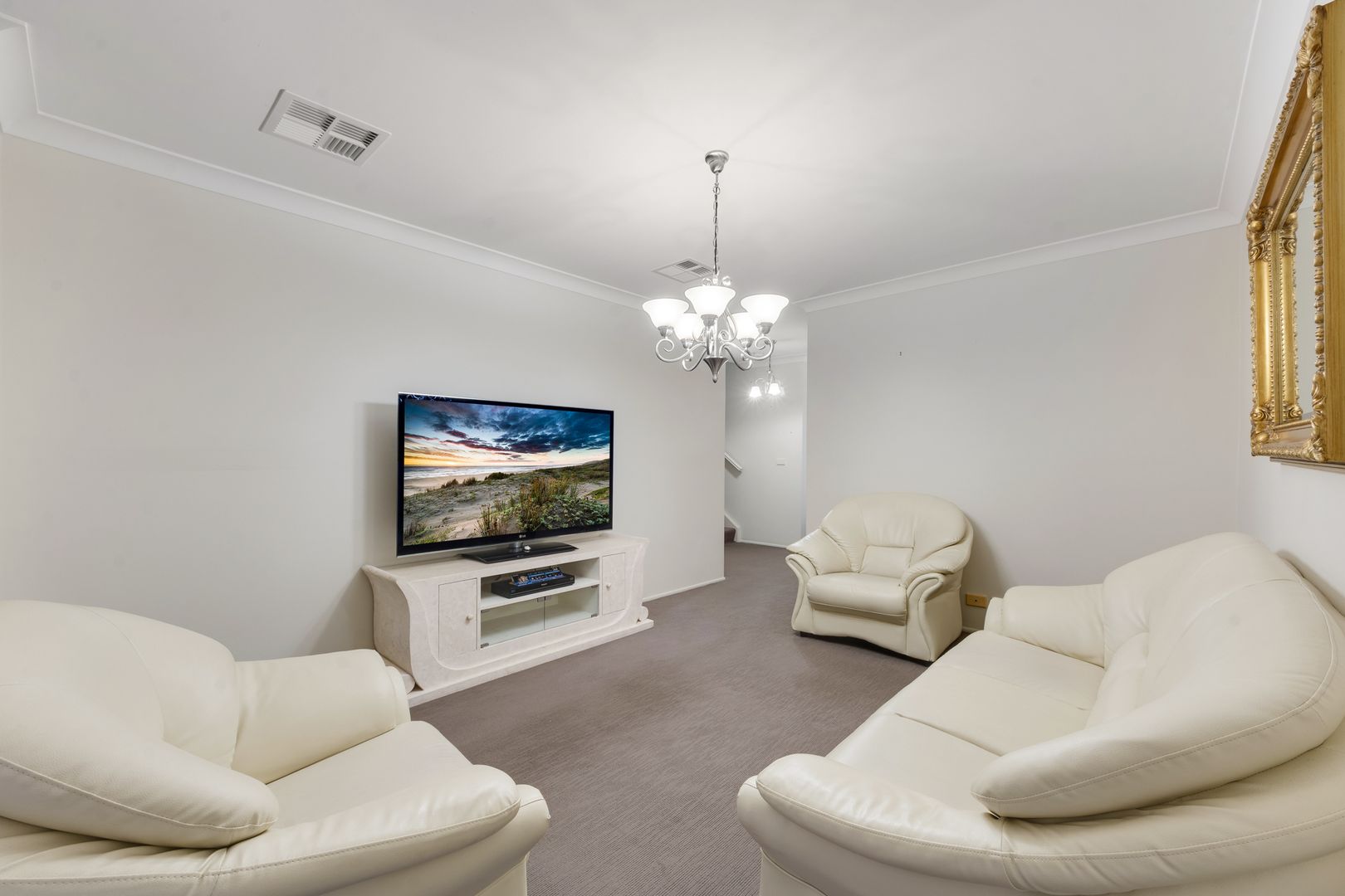 30/6 Parkholme Circuit, Englorie Park NSW 2560, Image 2