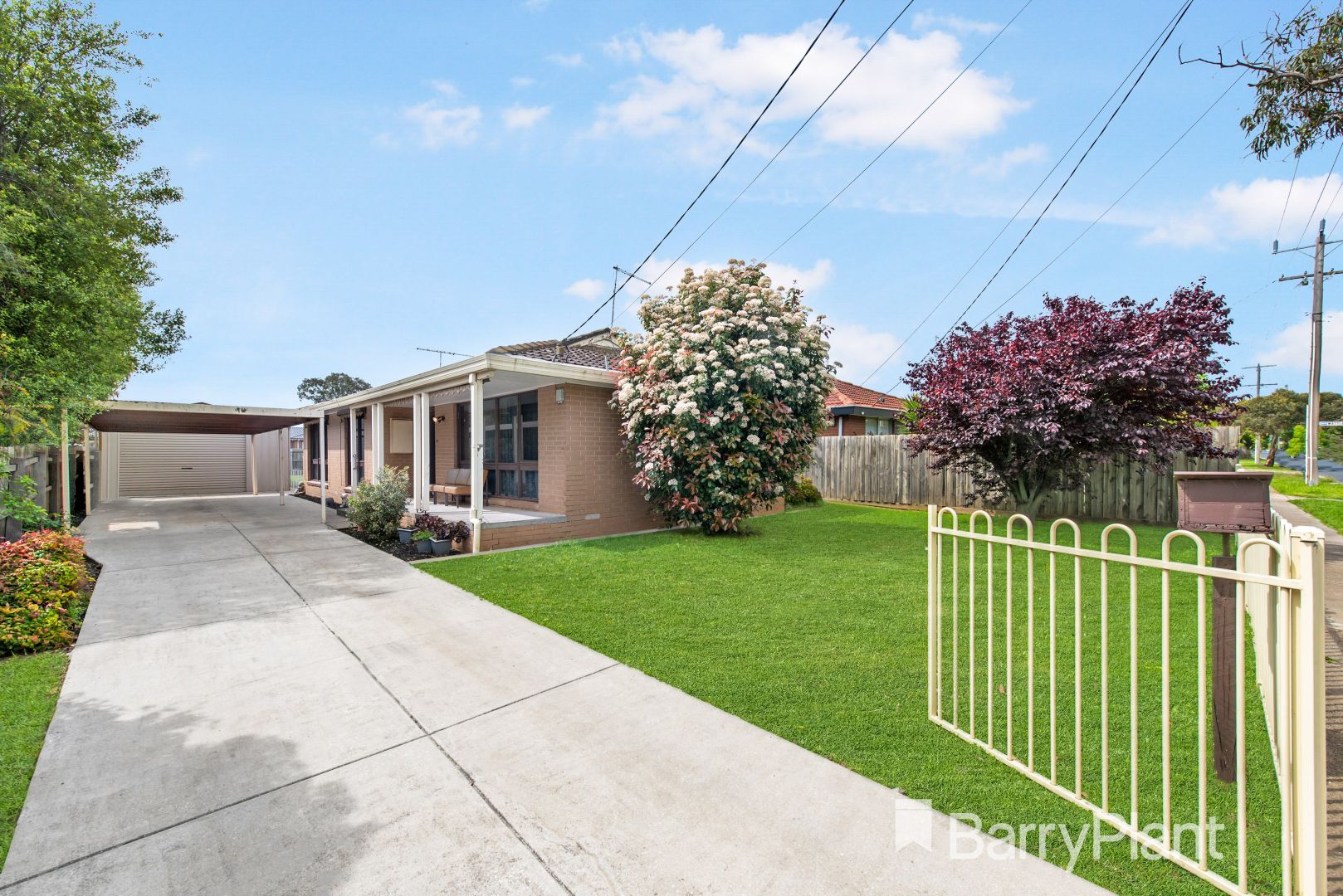 102 First Avenue, Melton South VIC 3338