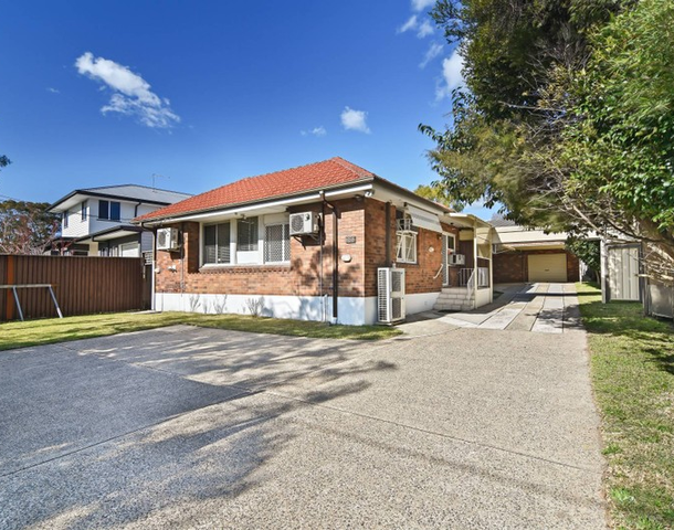 765 Warringah Road, Forestville NSW 2087