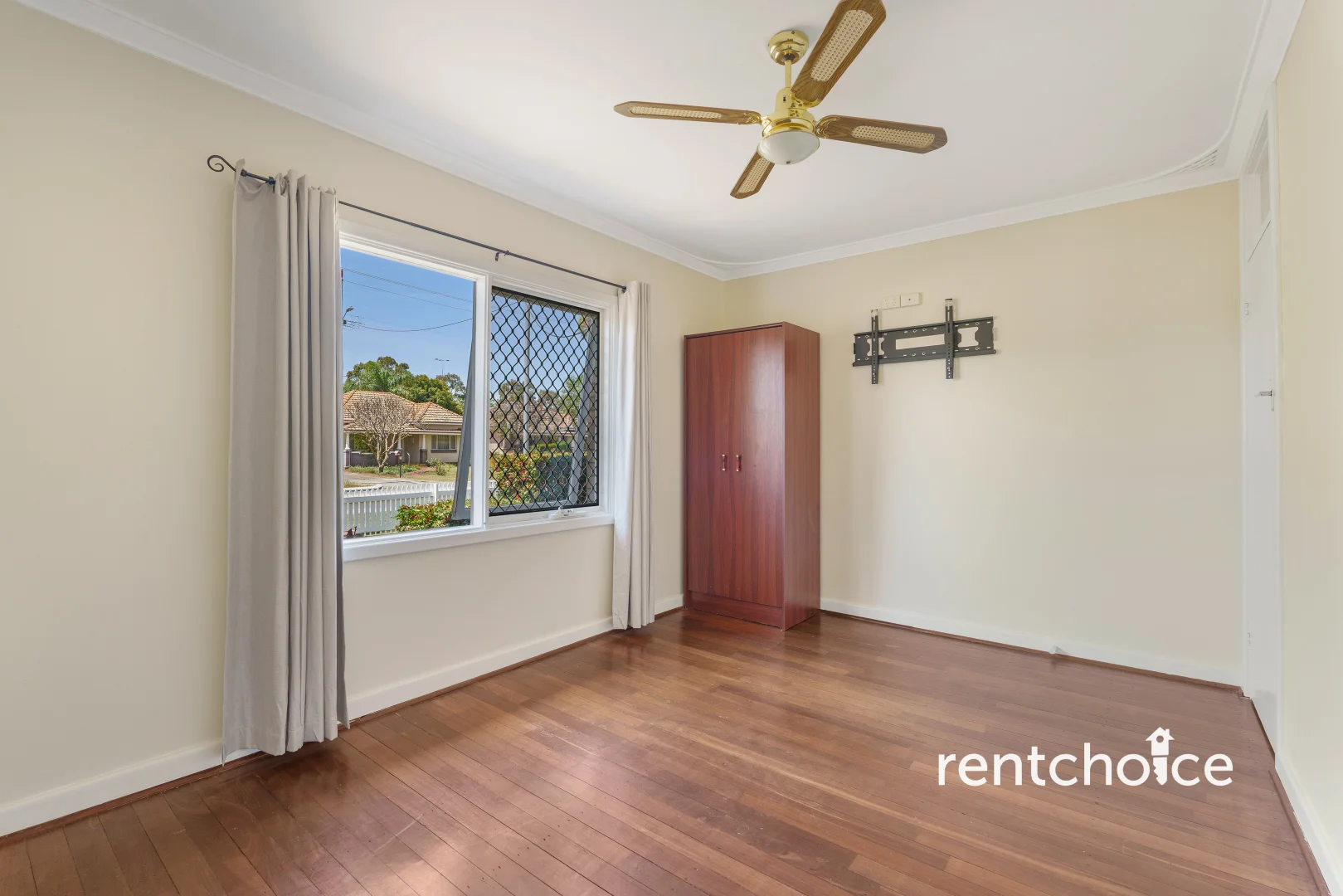 Additional image 7 of 136 Coolgardie Avenue, Redcliffe WA 6104