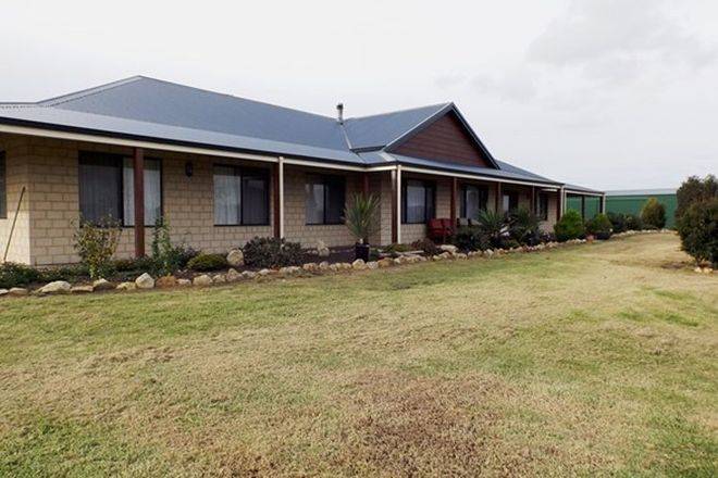 Picture of 124 Laithwood Circuit, MARBELUP WA 6330