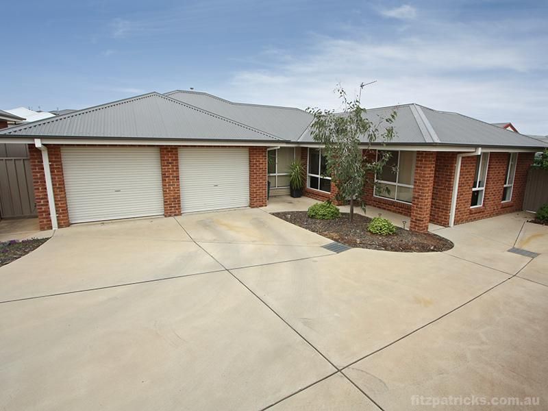 2/8 Osterley Street, BOURKELANDS NSW 2650, Image 0