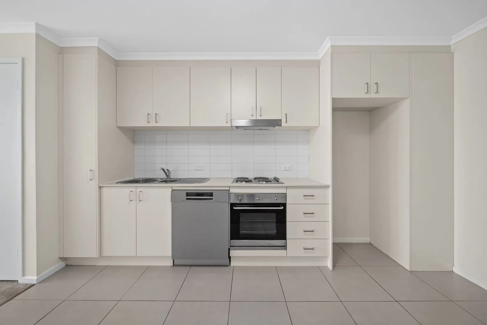 Apartment in Bruce - View 4