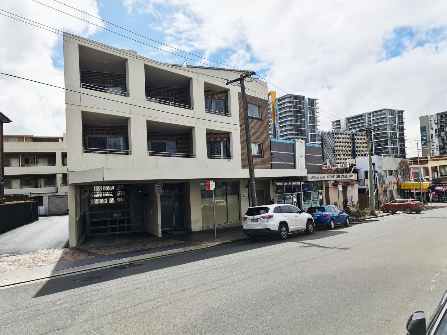 2 bedrooms Apartment / Unit / Flat in 2/5A Russell Street GRANVILLE NSW, 2142