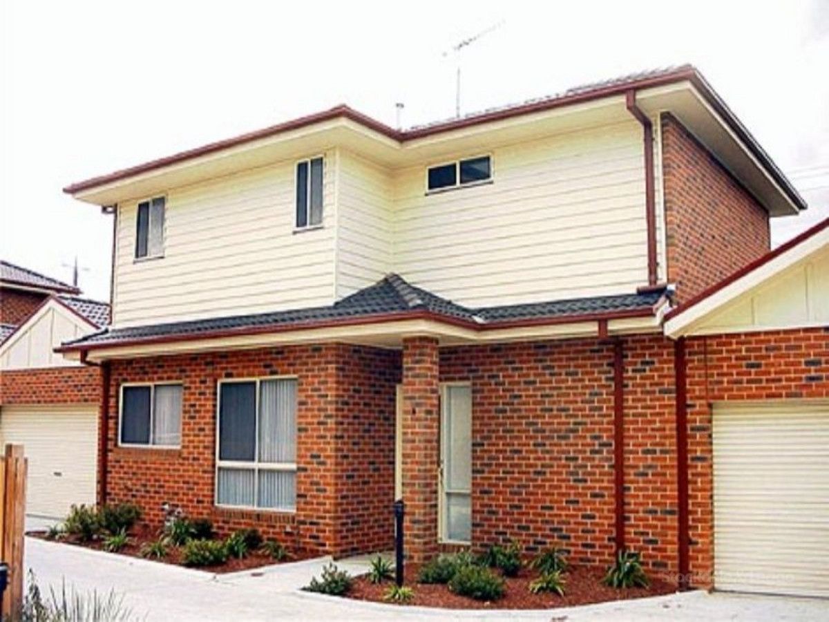 3 bedrooms Townhouse in 3/8 Balaka Place BUNDOORA VIC, 3083