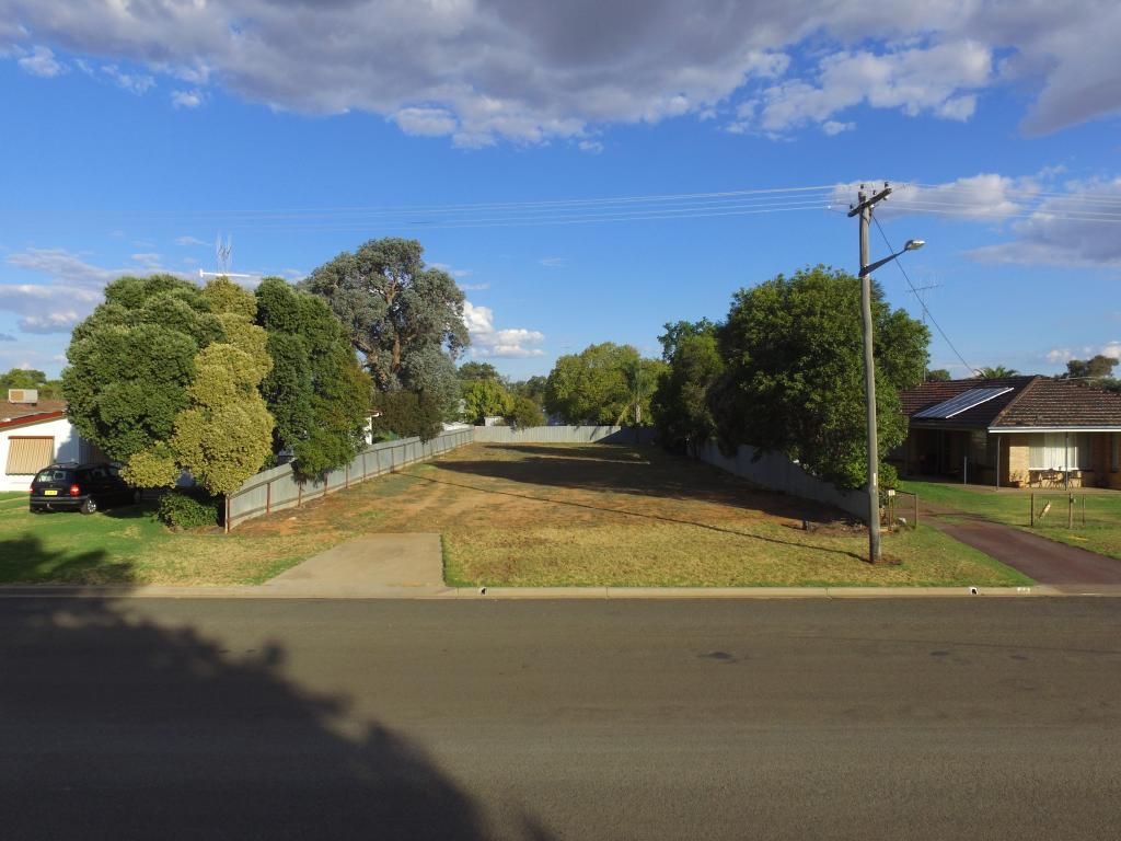 92 Tocumwal Street, Finley NSW 2713