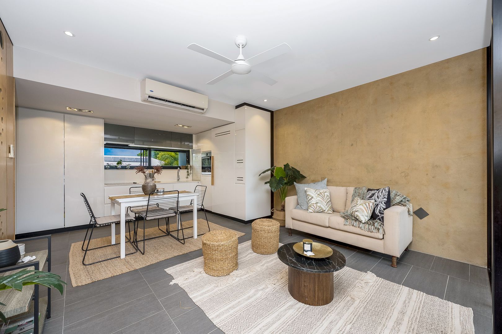 3/1D Plant Street, West End QLD 4810, Image 1