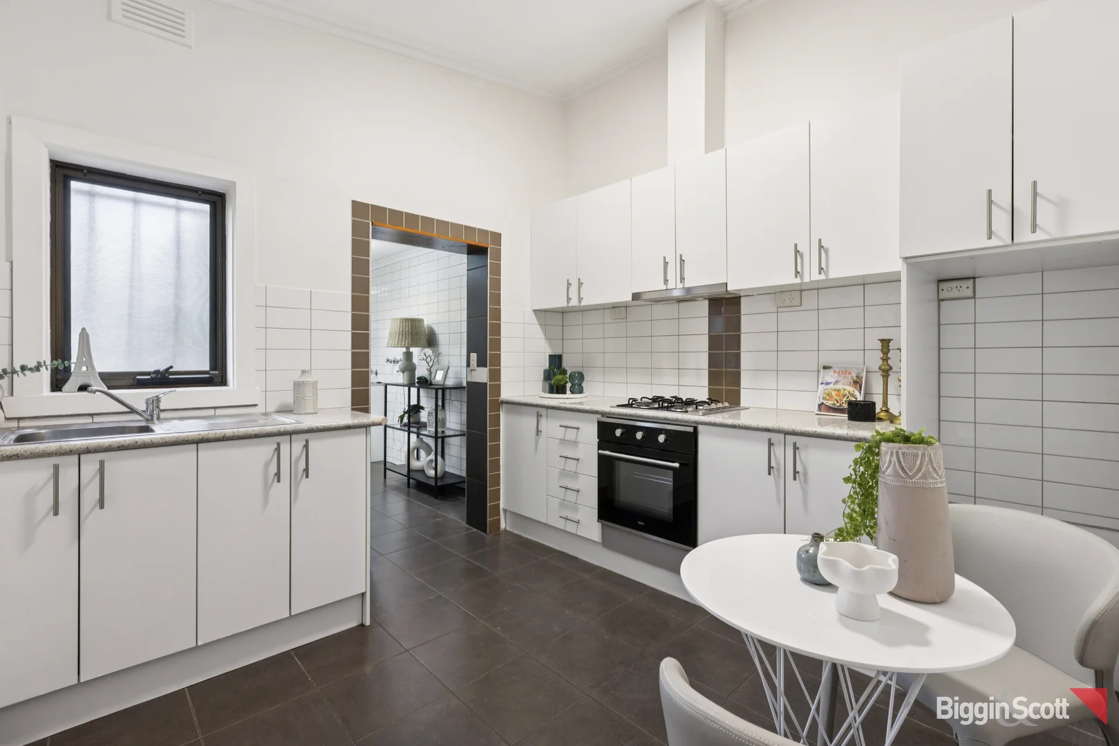 Additional image 8 of Windsor VIC 3181