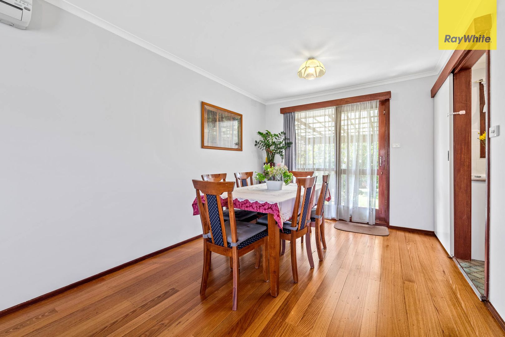 3 Epalock Crescent, St Albans VIC 3021, Image 2