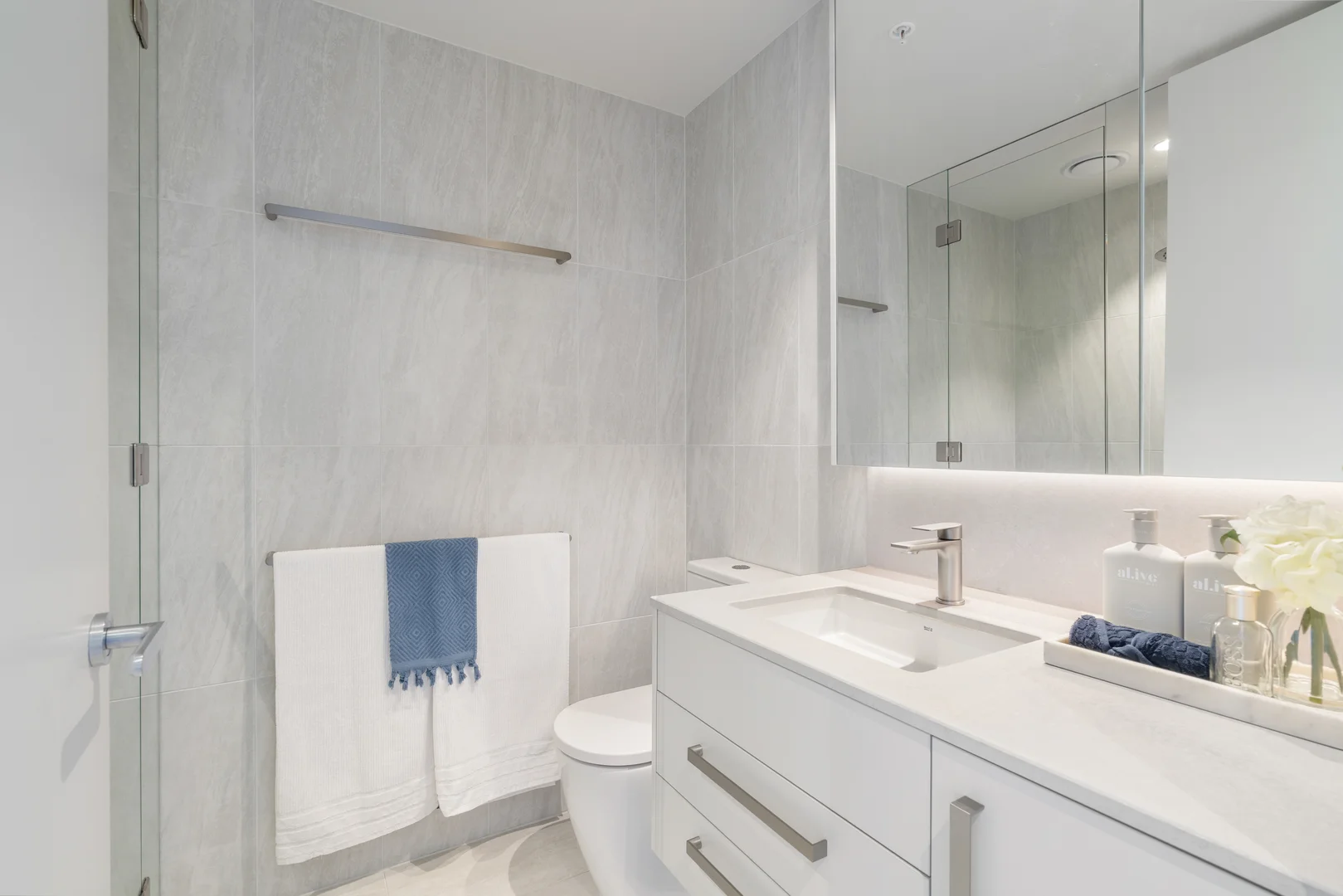 Additional image 18 of 607/4 Miles Street, Kirra QLD 4225