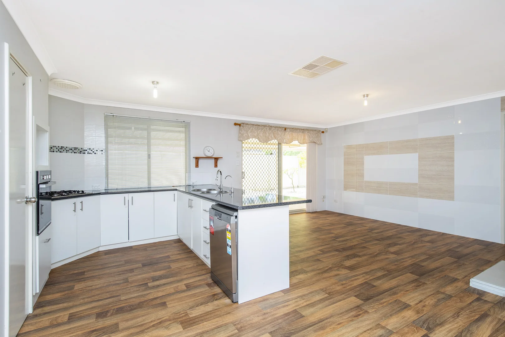 Additional image 11 of 21 Hillcrest Court, Port Kennedy WA 6172