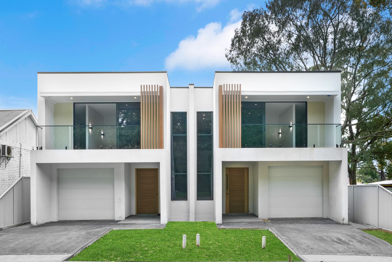 5 bedrooms Duplex in 27 Deakin Street SILVERWATER NSW, 2128