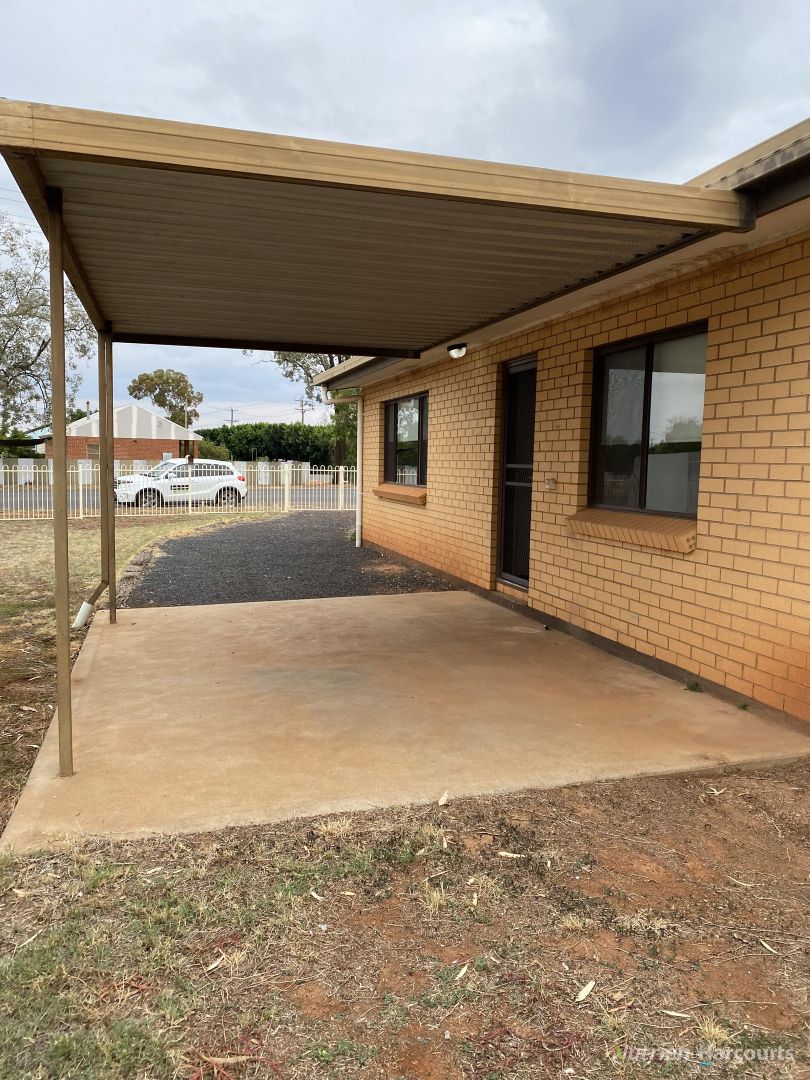 34 Lewis Street, Cobar NSW 2835, Image 2