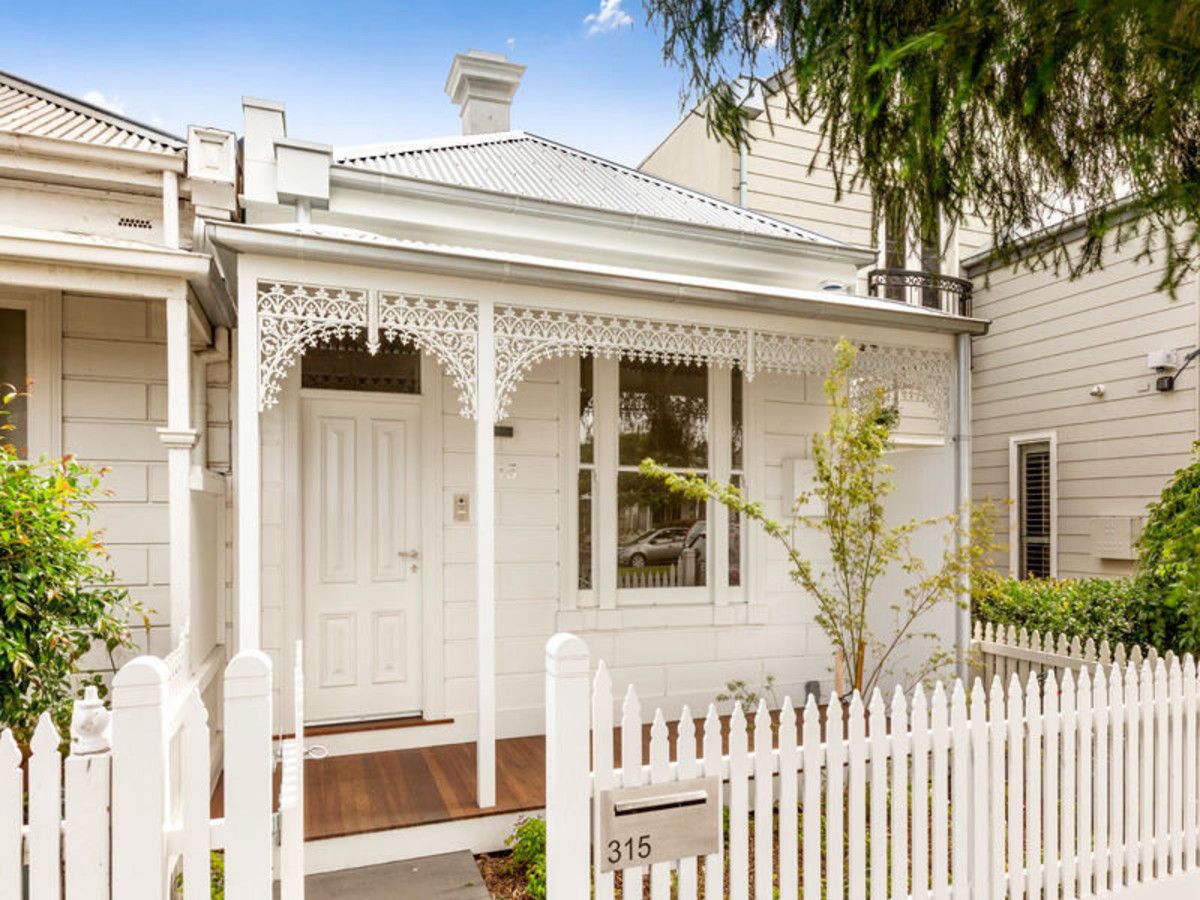 4 bedrooms House in 315 Esplanade  East PORT MELBOURNE VIC, 3207
