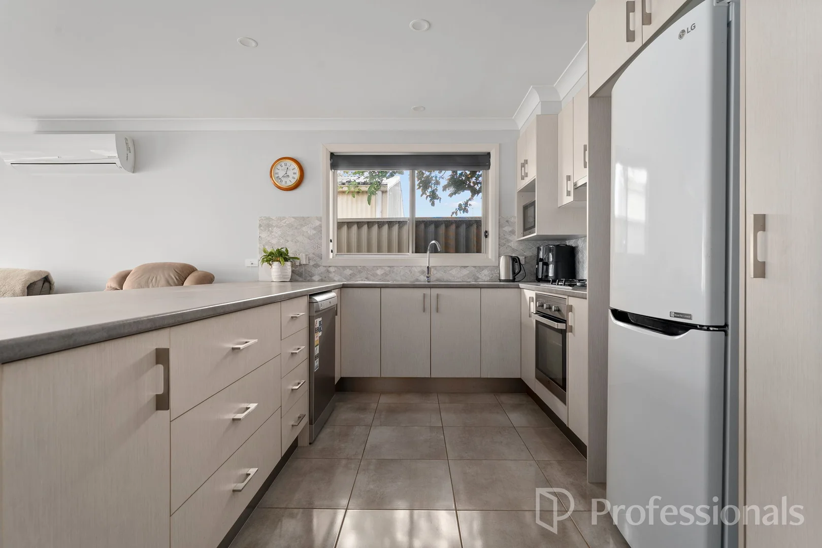 Additional image 7 of 16A Kefford Street, Bathurst NSW 2795