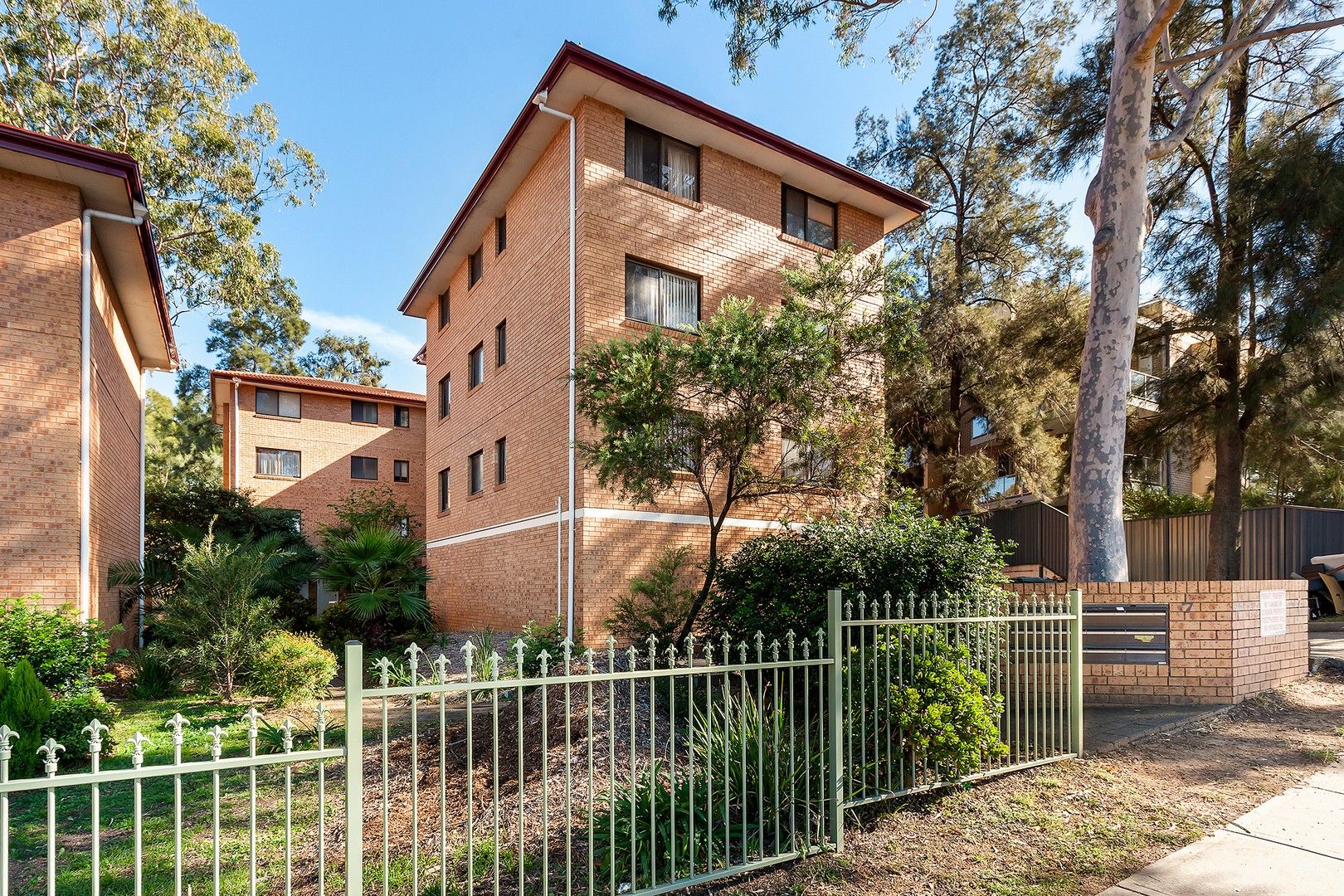 2 bedrooms Apartment / Unit / Flat in 13/7 Boyd Street BLACKTOWN NSW, 2148